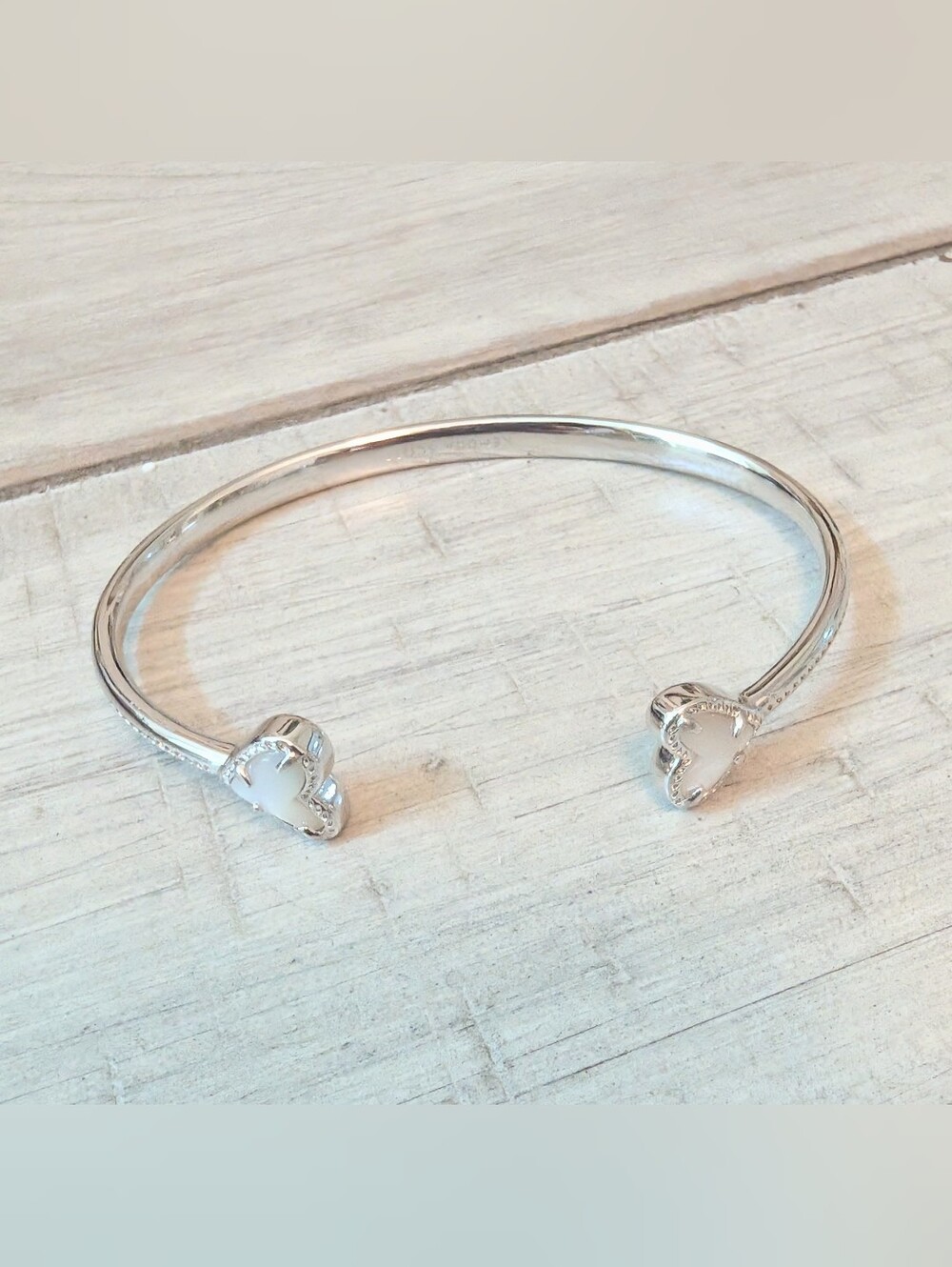 Kendra Scott Ari Heart Cuff Bracelet Silver And Mother Of Pearl